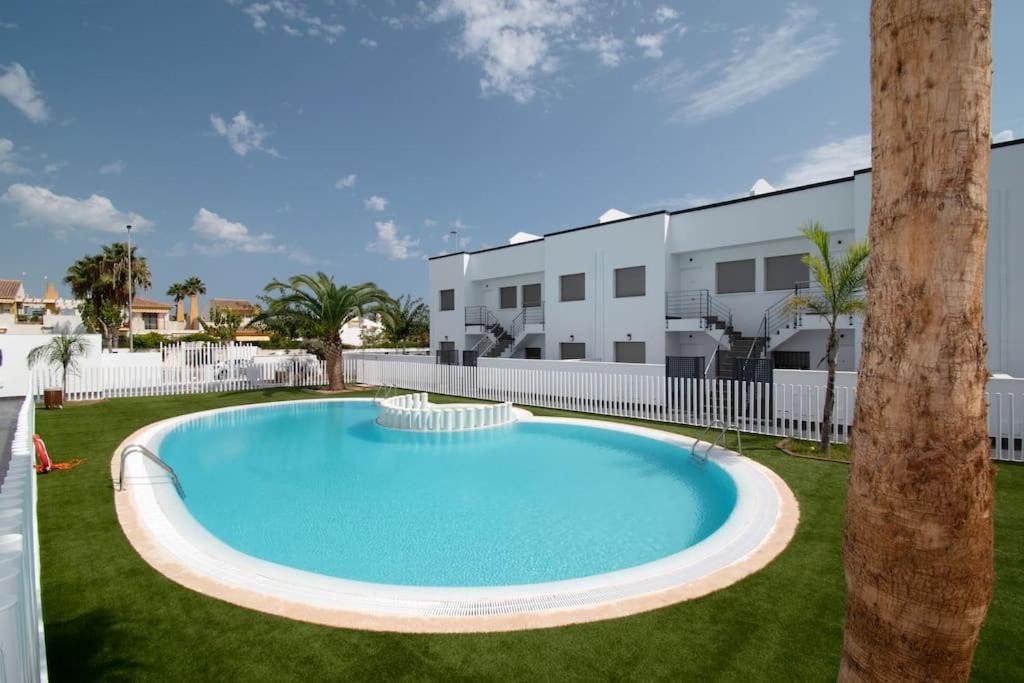 Torrebeach Torre de la Horadada Bagian luar foto
